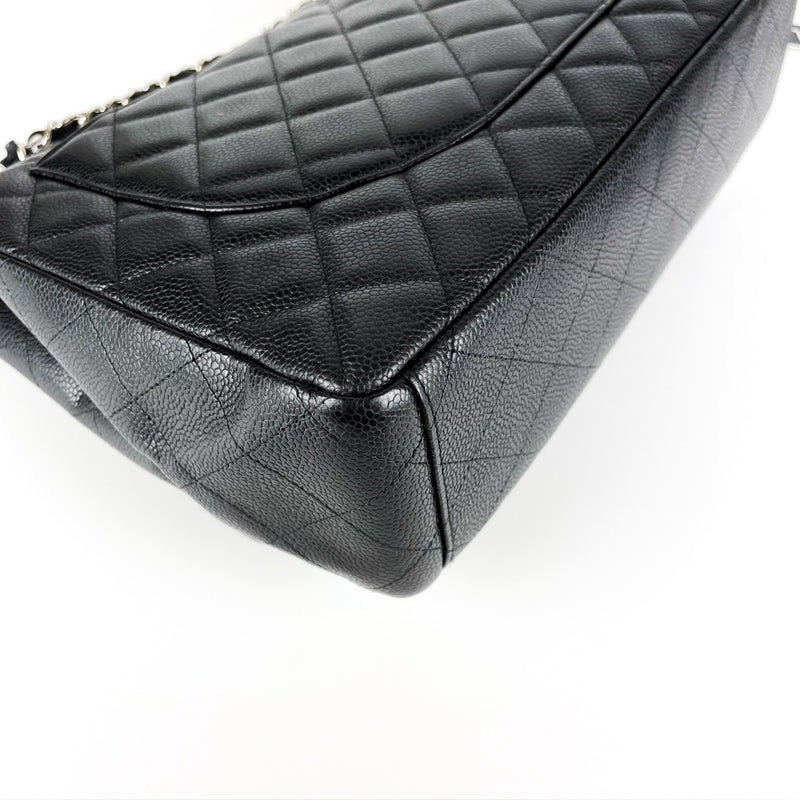 Maxi Single Flap Caviar Leather in Black SHW