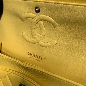 Classic Flap Medium Lambskin with Light GHW