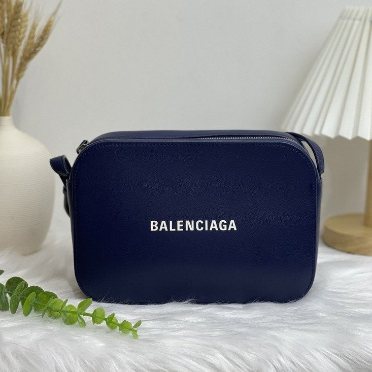 Camera Bag Leather Navy Blue