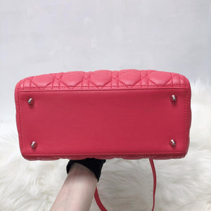 Cannage Lambskin Lady Dior Medium in Red