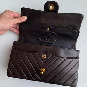 Vintage Classic Flap Chevron Medium GHW Brown