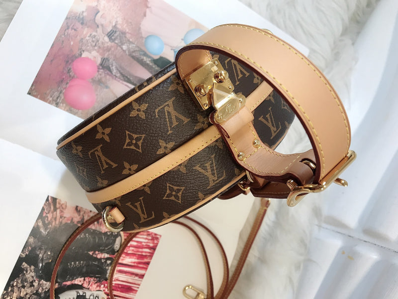 Petite Boîte Chapeau Monogram Canvas Crossbody Bag