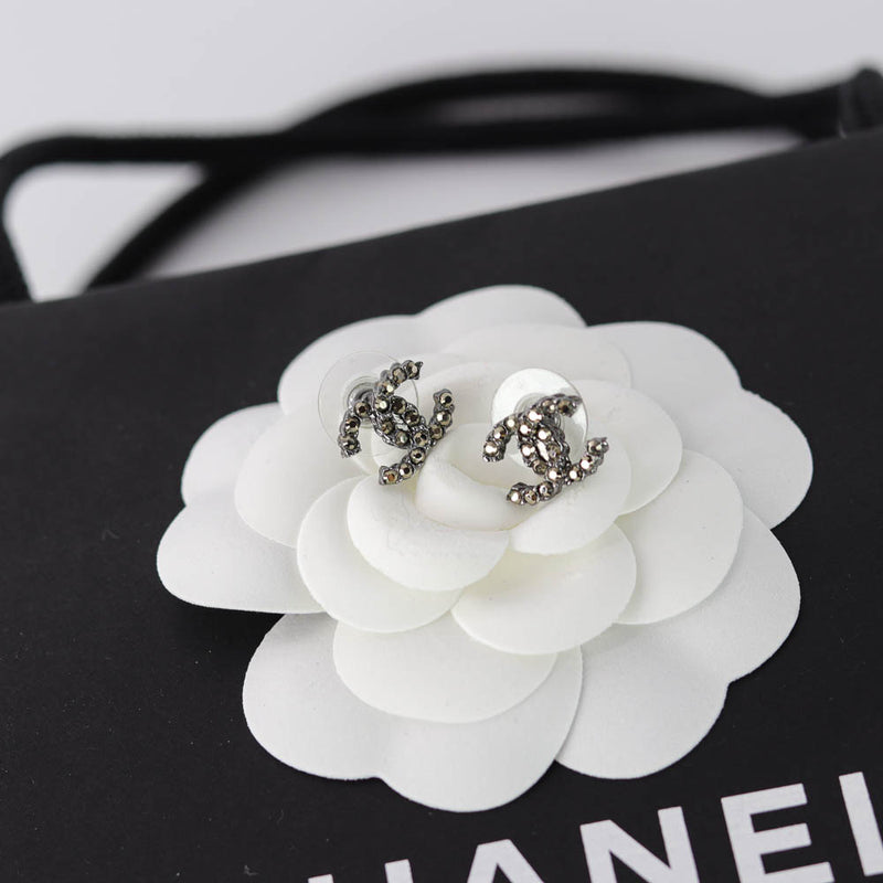 CC Stud Earrings in Black