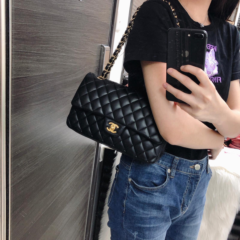 Classic Flap Black Medium Lambskin GHW
