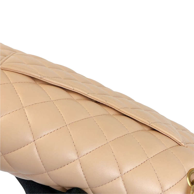 Classic Flap Medium Lambskin Beige GHW