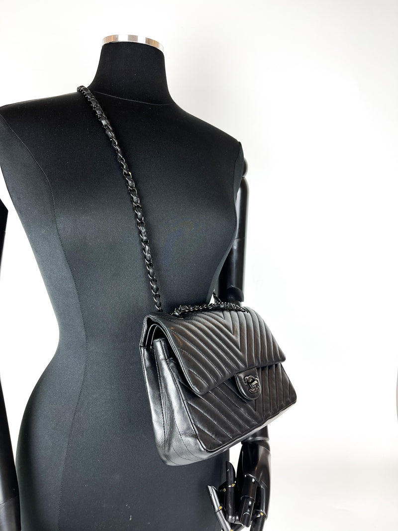 Medium Classic Double Flap So Black Chevron Bag