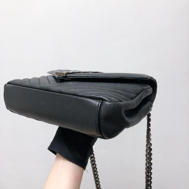 College Medium Black RHW