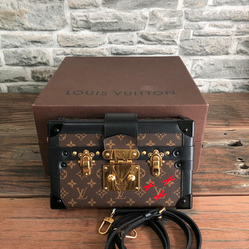Louis Vuitton Petite Malle