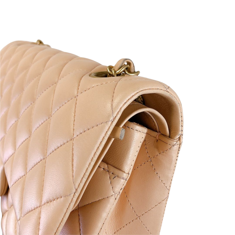 Classic Flap Medium Lambskin Beige GHW