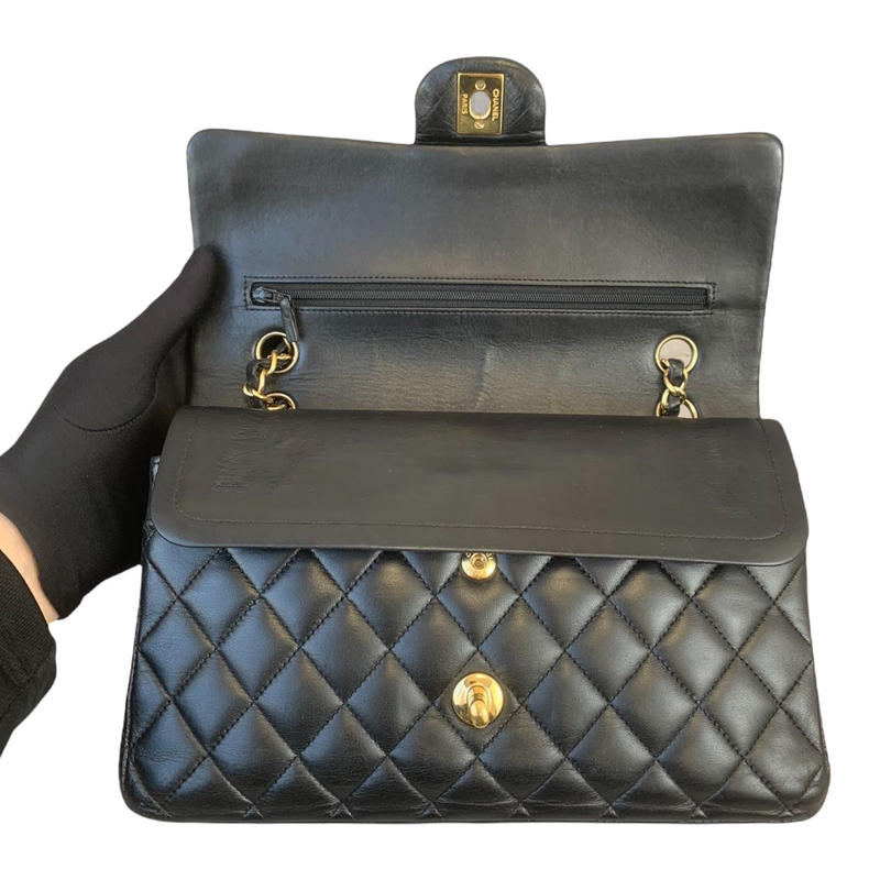 Classic Flap Medium Lambskin Black GHW