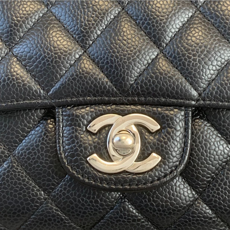 Classic Flap Caviar Medium Black SHW