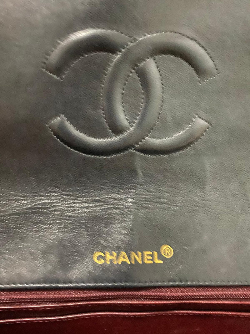 Classic Medium Diana Flap in Black Lambskin GHW
