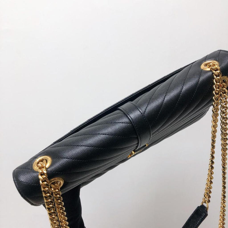 Envelope Large Flap in Chevron Quilted Leather Black