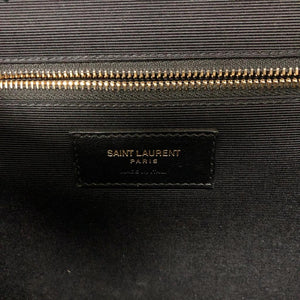 Envelope Large Flap in Chevron Quilted Leather Black