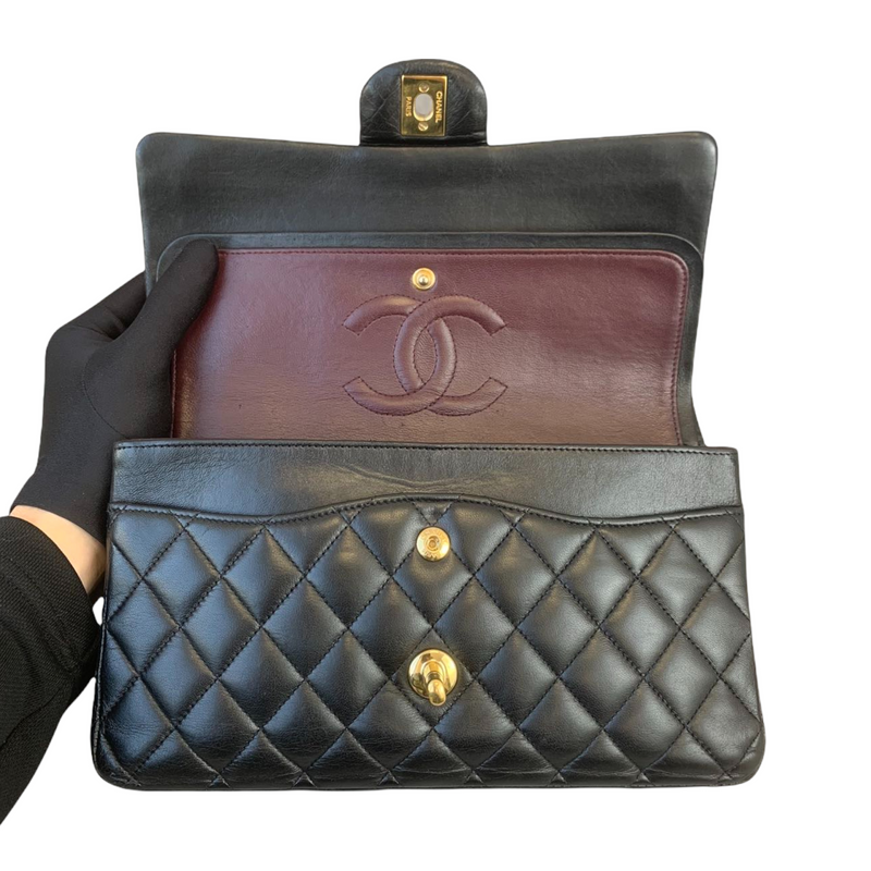 Classic Flap Medium Lambskin Black GHW