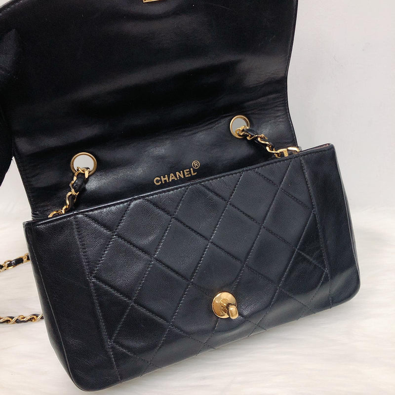 Small Classic Diana flap Black Lambskin GHW