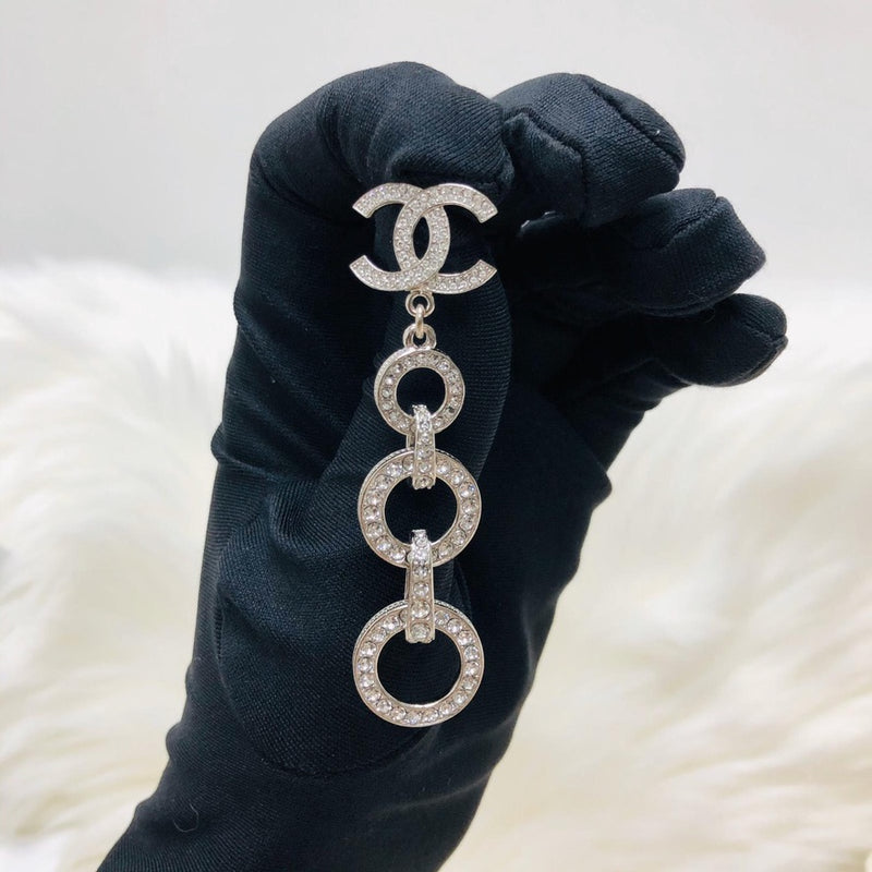CC Dangle Earrings in Black 2020 SS
