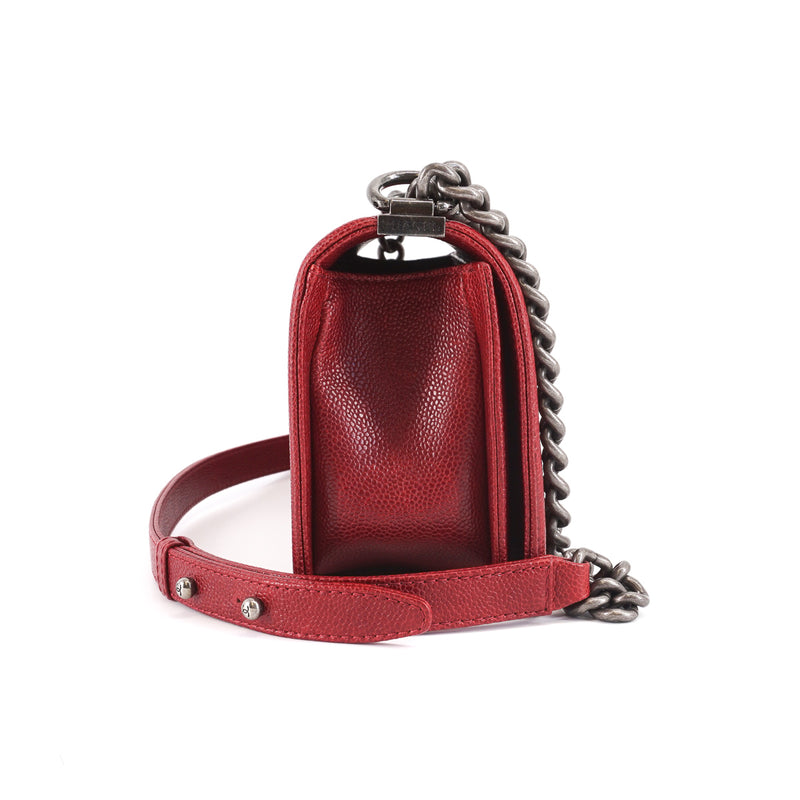 Old Medium Boy Bag 14B Red Caviar with rhw