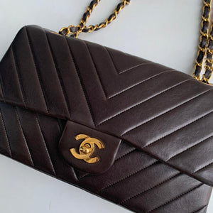 Vintage Classic Flap Chevron Medium GHW Brown