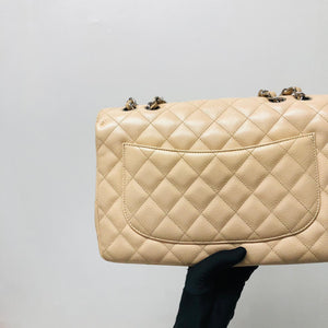 Single Flap Jumbo in Beige Caviar Leather with SHW