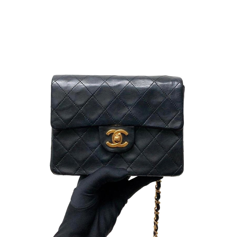 Chanel Black Lambskin Leather Vintage Flap Bag Chanel