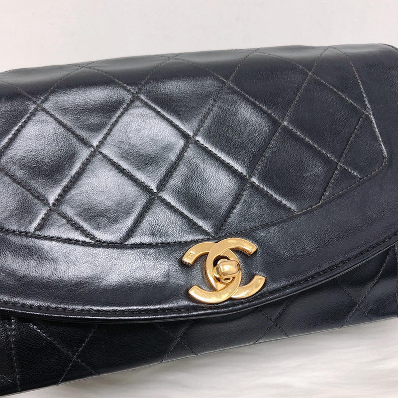 Small Classic Diana flap Black Lambskin GHW