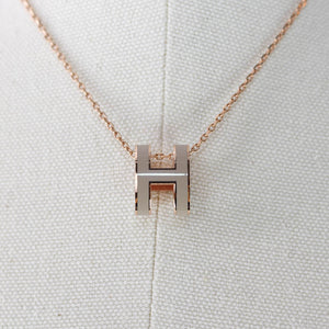 Pop H Necklace in Marron Glace