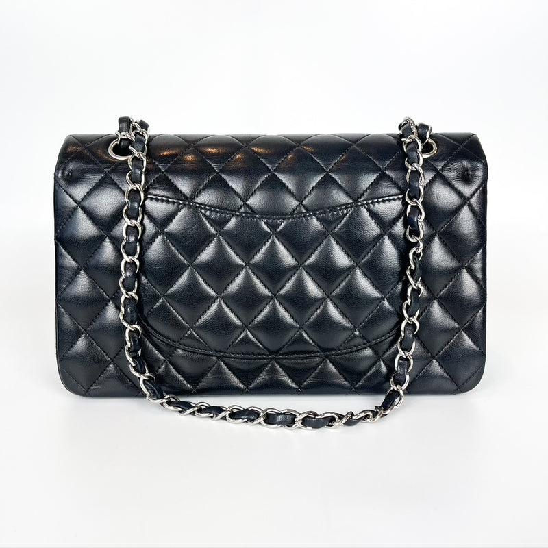 Classic Flap Medium Lambskin Black SHW