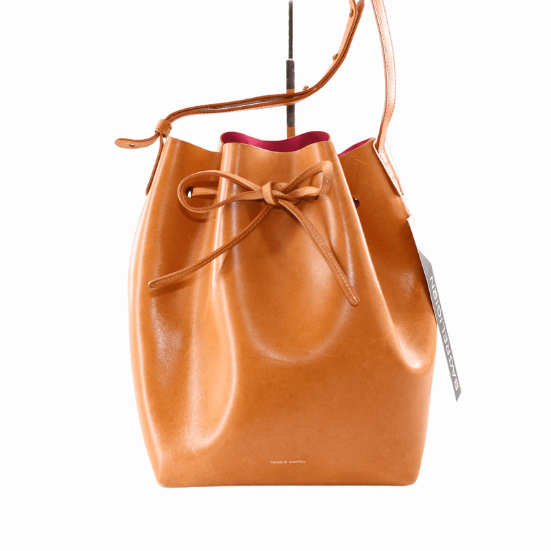 Bucket Bag in Light Brown Calf Leather Pink Interior