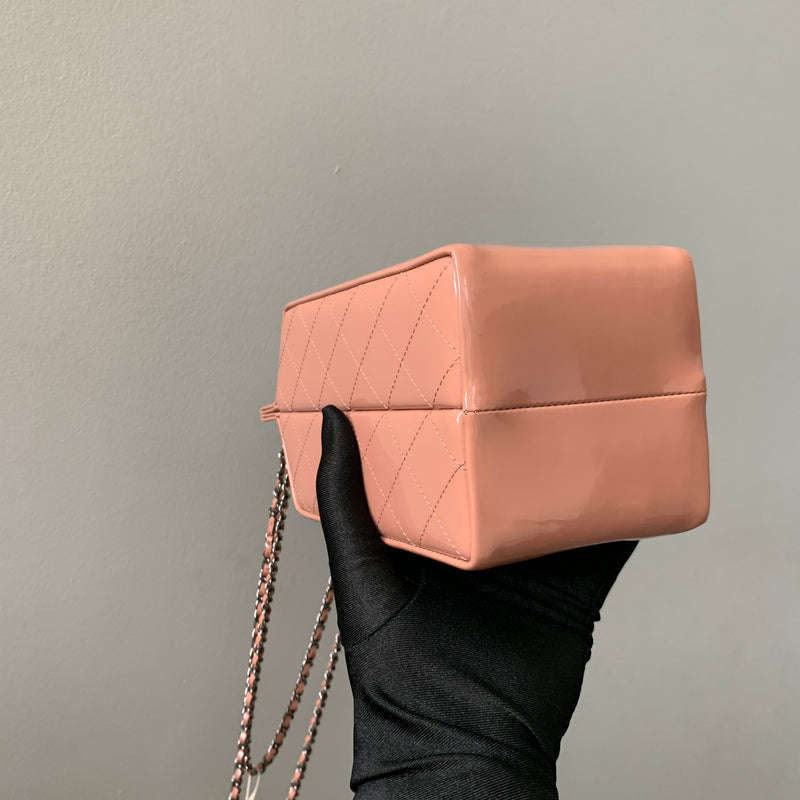Rare CC Milk Carton Patent Chain Crossbody Bag in Pink
