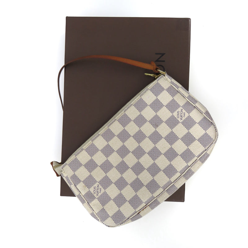 Pochette in Damier Azur