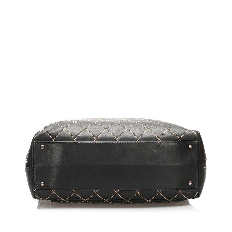 Surpique Leather Travel Handbag Black