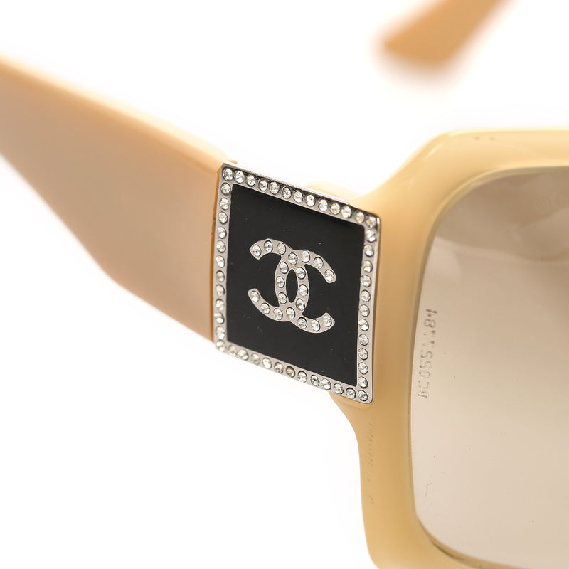 Round Tinted Sunglasses Brown - Bag Religion
