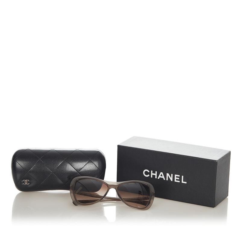 Round Tinted Sunglasses Brown - Bag Religion