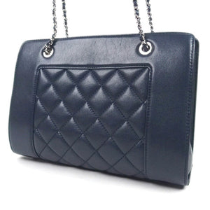 CC Matelasse Leather Chain Shoulder Bag