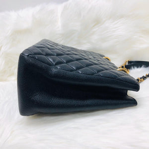 Chanel Black Caviar GST Leather Grand Shopping Tote in Black