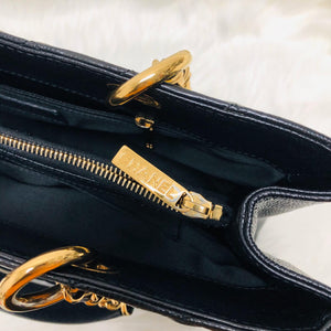 Chanel Black Caviar GST Leather Grand Shopping Tote in Black