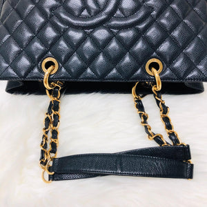 Chanel Black Caviar GST Leather Grand Shopping Tote in Black