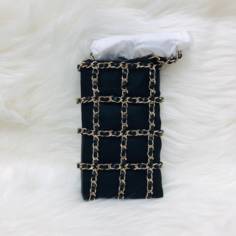 Phone Bag with Chain in Lambskin and Gold-Tone Metal