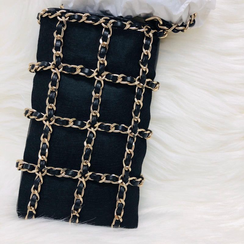 Phone Bag with Chain in Lambskin and Gold-Tone Metal