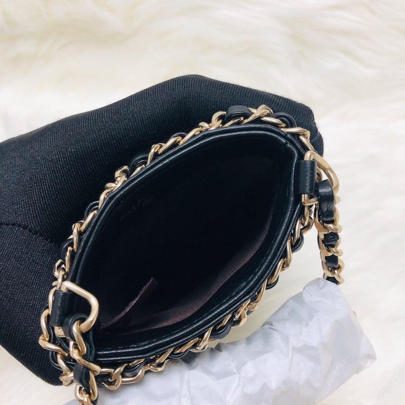 Phone Bag with Chain in Lambskin and Gold-Tone Metal
