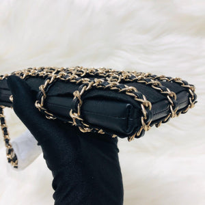 Phone Bag with Chain in Lambskin and Gold-Tone Metal