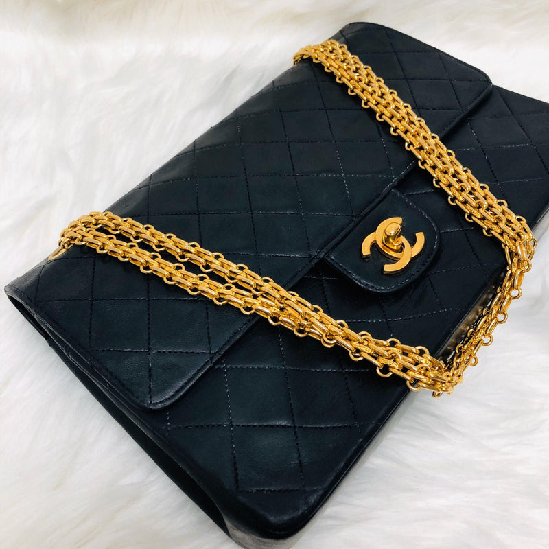 chanel caviar medium flap