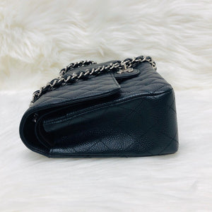 Classic Double  Flap in Black Caviar SHW
