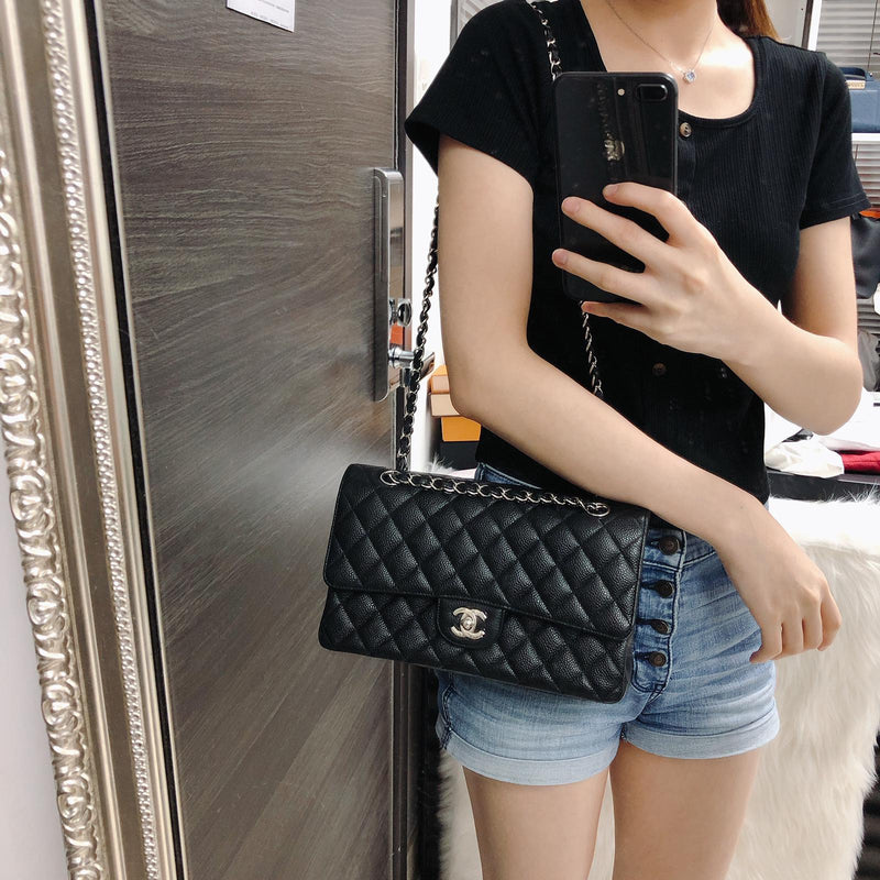 Classic Double  Flap in Black Caviar SHW