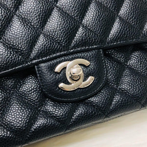 Classic Double  Flap in Black Caviar SHW