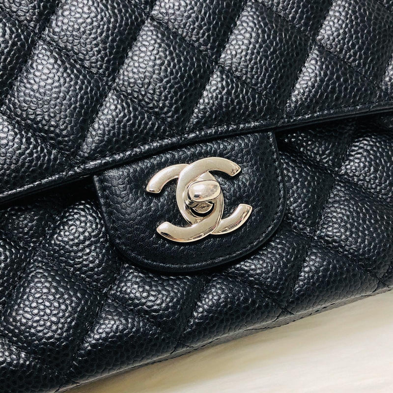 Classic Double  Flap in Black Caviar SHW