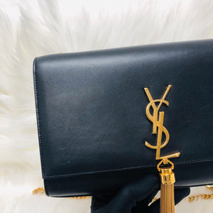 Medium Smooth Leather Classic Kate Gold Tassel Black