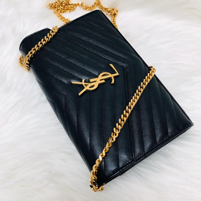 Medium Grain de Poudre Envelope Wallet on Chain in Black