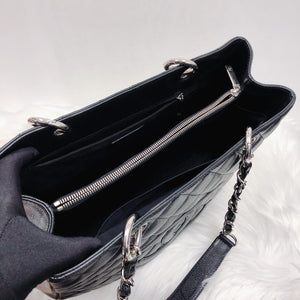 GST Caviar Tote Bag Black SHW